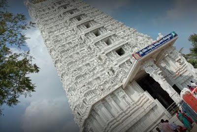 Nidadavolu Kotasattemma Temple