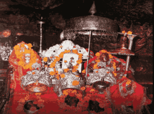Vaishno Devi Temple - Jammu Kashmir, Timings, Room, Helicopter, Booking, Online