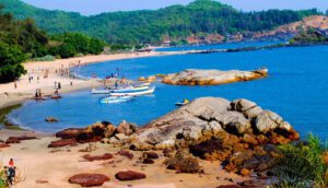 Om Beach - Gokarna, Stay, Resort, Things to do, Best time to Visit